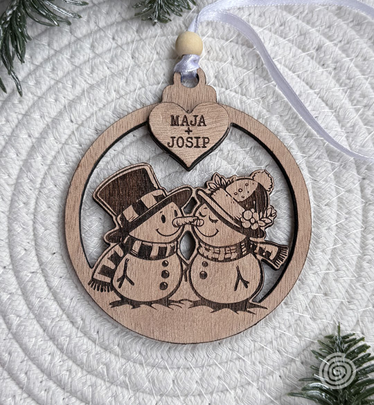 Zimski Duo - Drvena kuglica za bor s imenom personalizirani Božićni pokloni Personalizirana kuglica